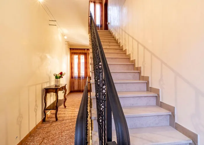 Al Campanile View And Terrace By Wonderful Italy